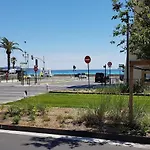 Maison Calme Avec Jardin, Proche Des Transports