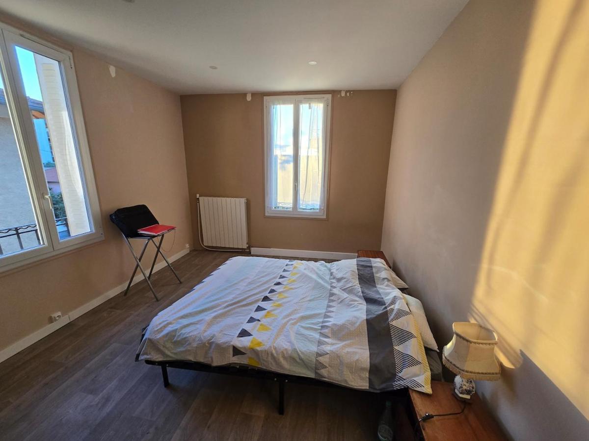 Maison Calme Avec Jardin, Proche Des Transports * Nice